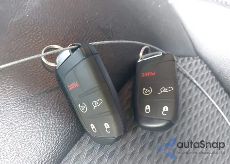 2024 Jeep Compass Latitude 4X4 из США, поврежденный, VIN 3C4NJDBN0RT132596